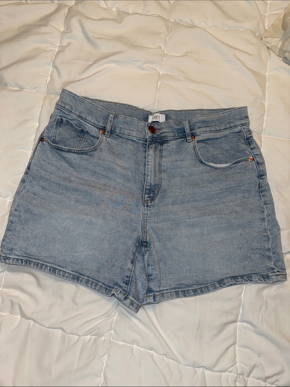 Loft Outlet - size 12 - Boyfriend short -  Light Blue Denim Shorts- like new